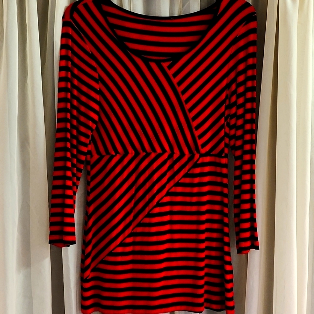 Red with black strips women's top, quarter sleeves